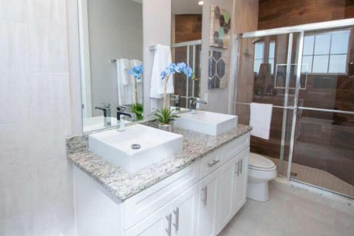 4 BR 4 BA Self Check-In Close to Disney Theme Parks - image 12