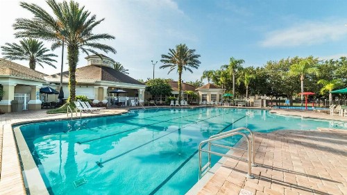 8190 Fan Palm Way - image 18