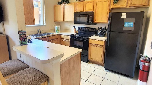Rafiki's Townhome - image 8