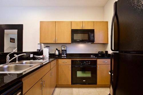 All new townhouse in Encantada community just 10 min to Disney! - image 10