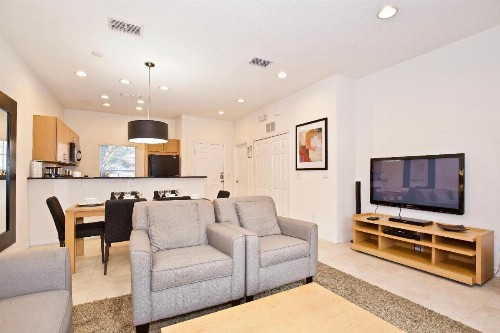 All new townhouse in Encantada community just 10 min to Disney! - image 7