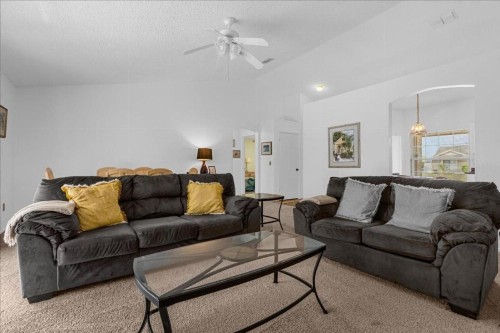 Spend all day in Disney and return to your 5 bedroom house to relax - image 36
