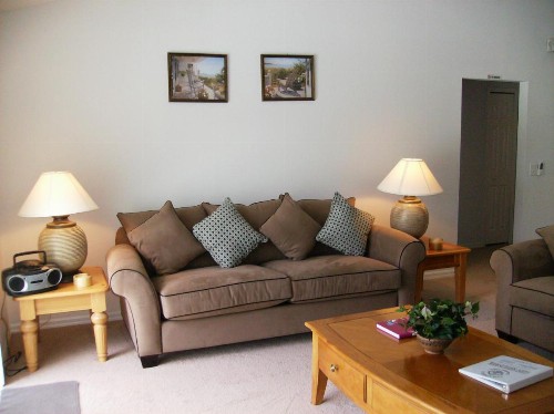 Spend all day in Disney and return to your 5 bedroom house to relax - image 42