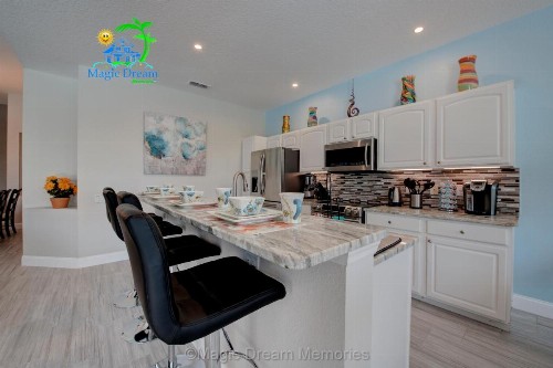 Windsor Hills Premium MDM 4/4 Lake View Home w/South Pool - 2 mi from Disney | Premium MDM 4/4 Lake View Home w/South Facing - image 8