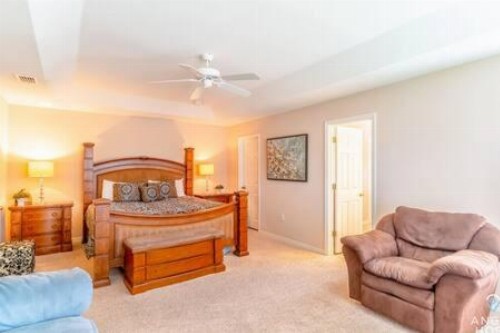 Lakeside Home Perfect for Family Stay Near Disney! - image 11