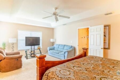 Lakeside Home Perfect for Family Stay Near Disney! - image 18