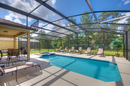 South Facing Pool Near Disney 5 Bed Luxury - image 2