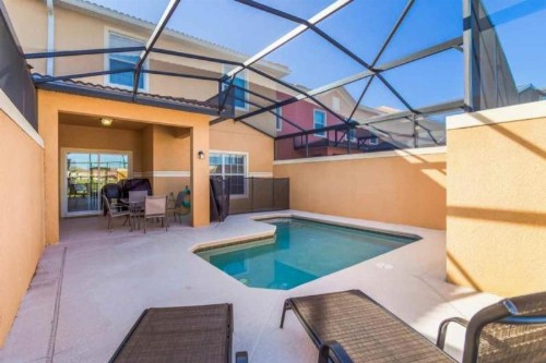 Contemporary 4 Bed 3 Bath Town Home With Upgrades Private Pool i Close to Disney Shopping - image 12