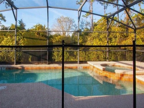 4 Bed and 3 Bath in Perfect Location with pool by Florida Dream Home - image 8