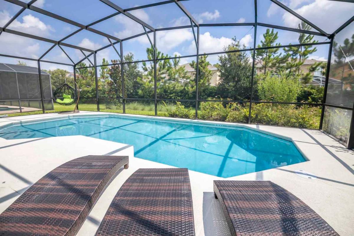 Family Resort - 6BR Mansion Near Disney - Private Pool BBQ! - image 2
