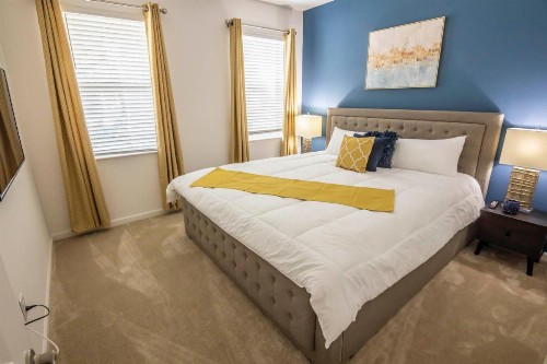 Family Resort - 6BR Mansion Near Disney - Private Pool BBQ! - image 5