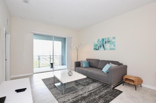 Amazing all new apartment in spectacular Storey Lake community Next to Disney - image 10