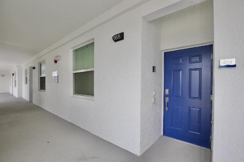Amazing all new apartment in spectacular Storey Lake community Next to Disney - image 1