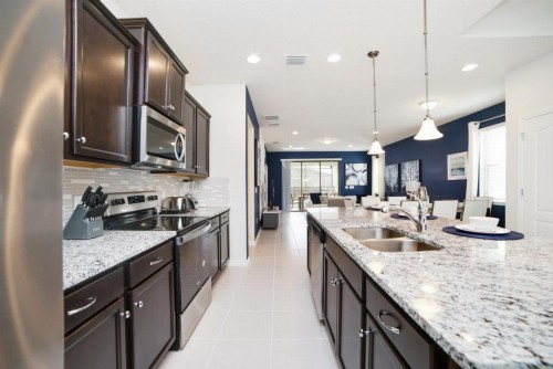 Rent Your Dream Holiday Villa on One of Orlando's most Exclusive ResortsWindsor at Westside Resort Orlando Villa 3731 - image 3