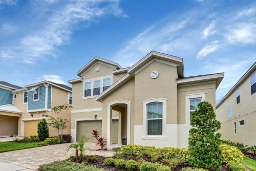 At Last You can Rent the Perfect Luxury Villa on Solara Resort minutes from Disney World Orlando Villa 3613 - image 1