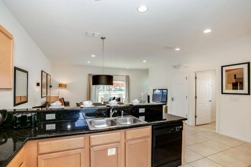 Enjoy a Holiday of a Lifetime in this Luxury Home on Encantada Resort Orlando Townhome 3662 - image 10