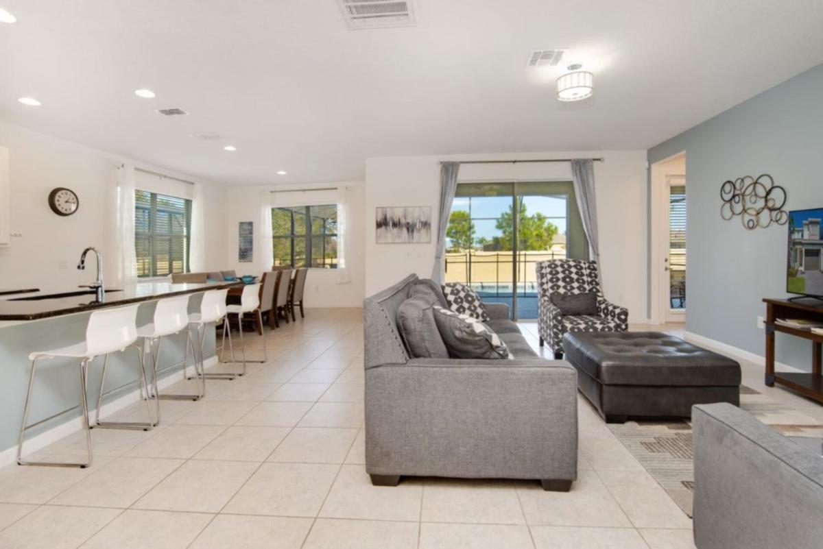 Imagine Your Family Renting This Luxury Contemporary Style Villa on Sonoma Resort Orlando Villa 3650 - image 5