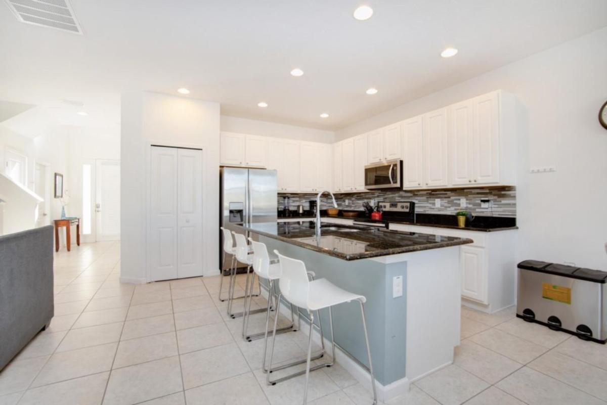 Imagine Your Family Renting This Luxury Contemporary Style Villa on Sonoma Resort Orlando Villa 3650 - image 7