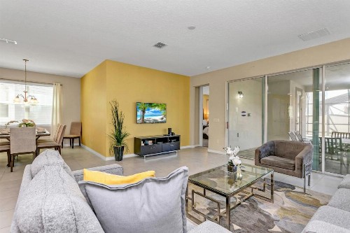 7BR Mansion - Family Resort - Private Pool Hot Tub BBQ! - image 10