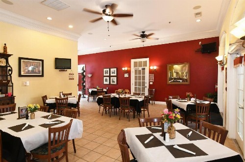 Newly Refurbished 3 Bed Condo in Stunning Resort - image 5