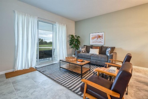 Super nice 2 bed condo with Star Wars themed bedroom - image 11