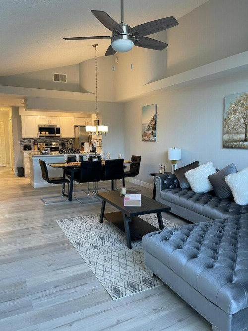 Grand Executive 3BD Condo Apartment near Disney Parks #4 - image 10