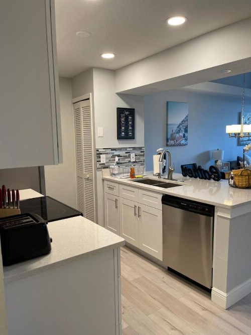 Grand Executive 3BD Condo Apartment near Disney Parks #4 - image 12