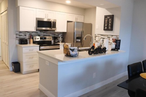 Grand Executive 3BD Condo Apartment near Disney Parks #4 - image 18