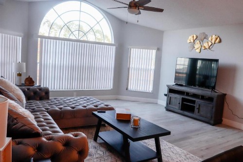 Grand Executive 3BD Condo Apartment near Disney Parks #4 - image 25