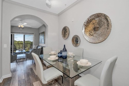 Near Disney - Stunning 3BR - Pool and Hot Tub! - image 7