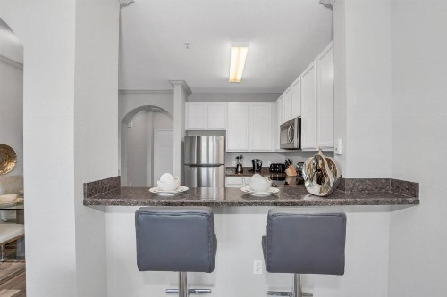 Near Disney - Stunning 3BR - Pool and Hot Tub! - image 8