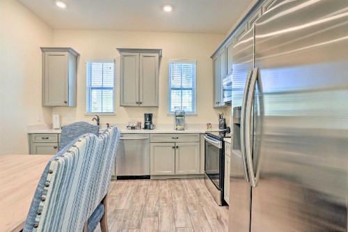 Modern Home with Hot Tub 4 Mi to Disney Magic! - image 8