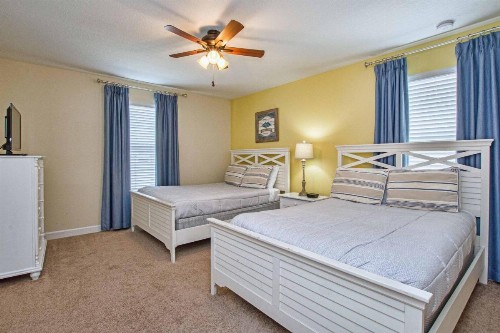 5 Bed House w- Pool in Paradise Palms 3180PP - image 3