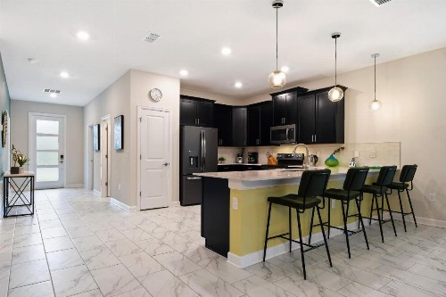 Storey Lake - 9 Bedroom Home with Pool - 1678ST - image 8