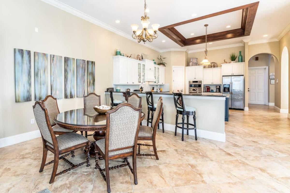 Beautiful 5 Star Villa with Private Pool on the Prestigious Reunion Resort and Spa Orlando Villa 4551 - image 7