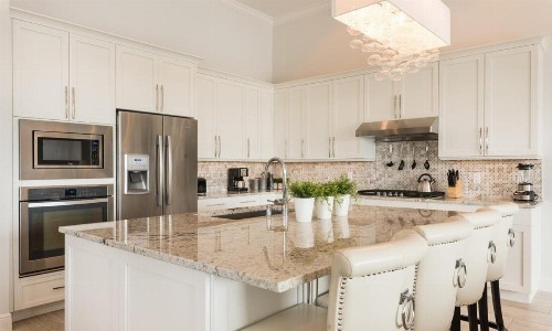 Luxury Villa with Private Pool on Reunion Resort and Spa Orlando Villa 4612 - image 7