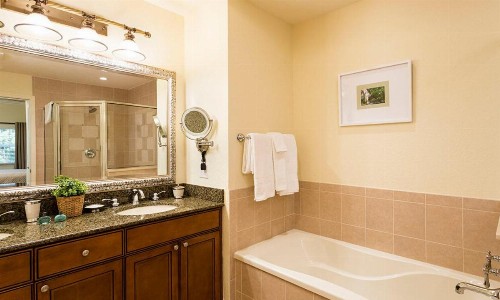 Ultimate 3 Bedroom Condo on Reunion Resort and Spa Orlando Condo 4592 - image 7