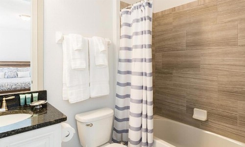 Rent the Perfect 5 Bedroom Villa on Reunion Resort and Spa Orlando Villa 4752 - image 10