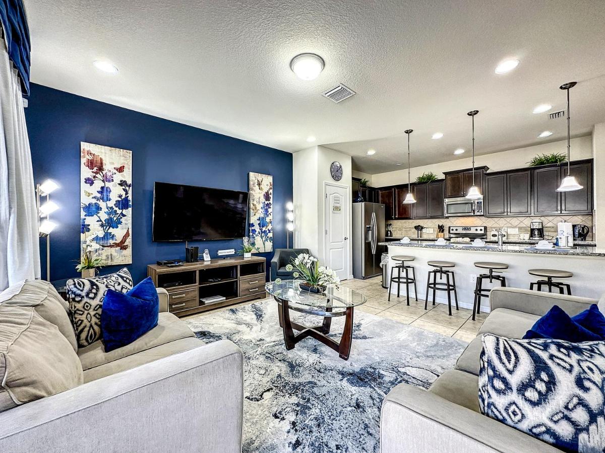 Windsor-5 Bed Townhouse w splashpool-3801WW - main image