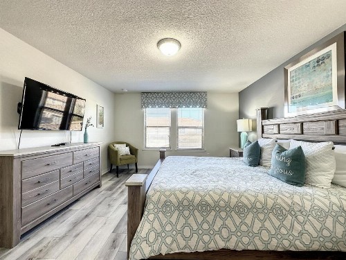 Windsor-5 Bed Townhouse w splashpool-3801WW - image 2