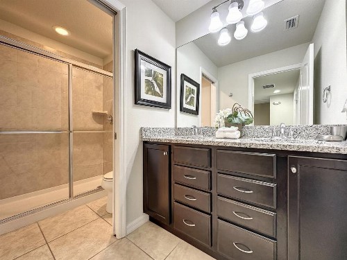 Windsor-5 Bed Townhouse w splashpool-3801WW - image 39