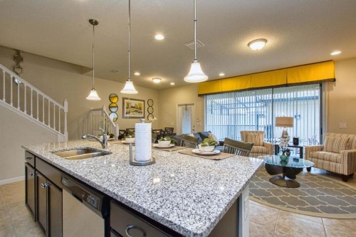 Windsor-5 Bed Townhouse w splashpool-3815WW - image 13