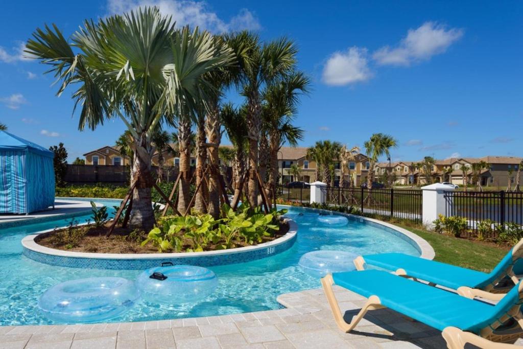 Windsor-5 Bed Townhouse w splashpool-3815WW - image 2