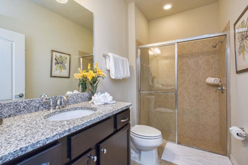 Windsor-5 Bed Townhouse w splashpool-3815WW - image 3