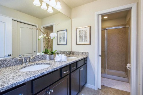 Windsor-5 Bed Townhouse w splashpool-3815WW - image 30
