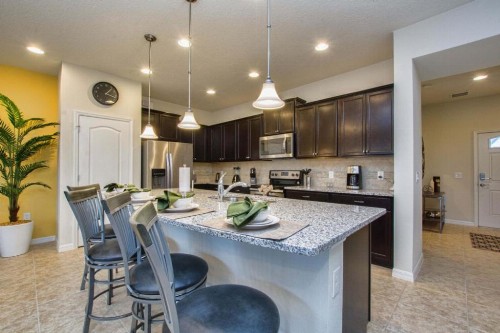 Windsor-5 Bed Townhouse w splashpool-3815WW - image 36