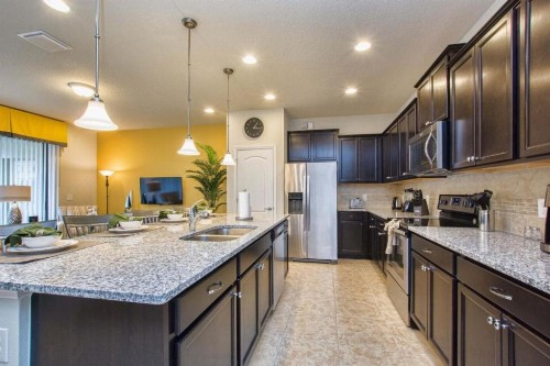 Windsor-5 Bed Townhouse w splashpool-3815WW - image 39