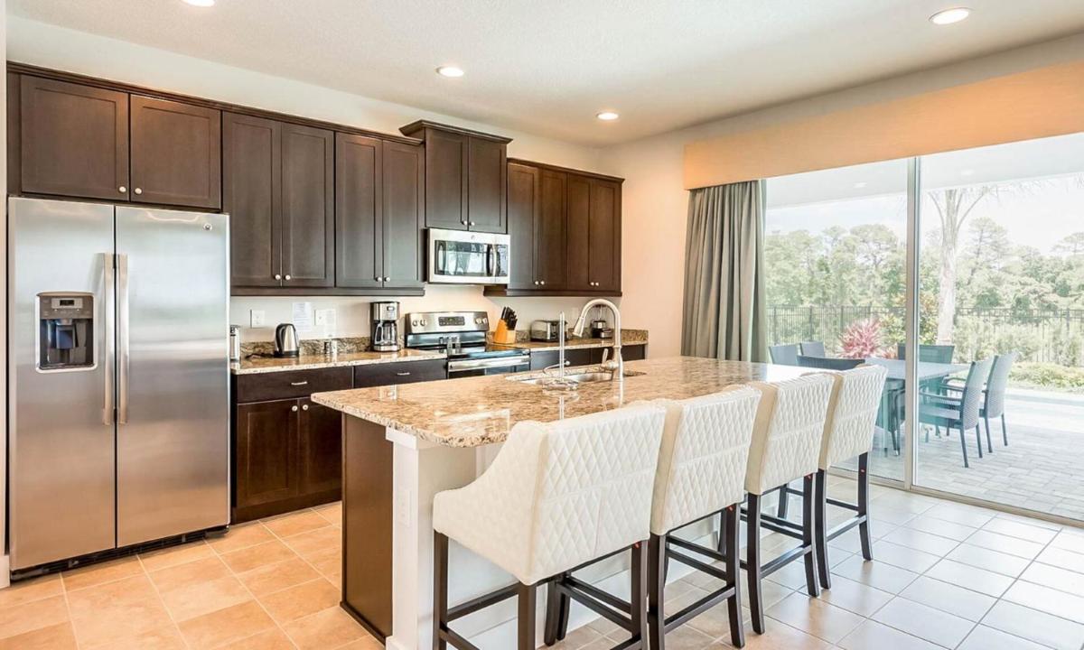 Exclusive Villa with Large Private Pool on Encore Resort at Reunion Orlando Villa 4383 - image 6