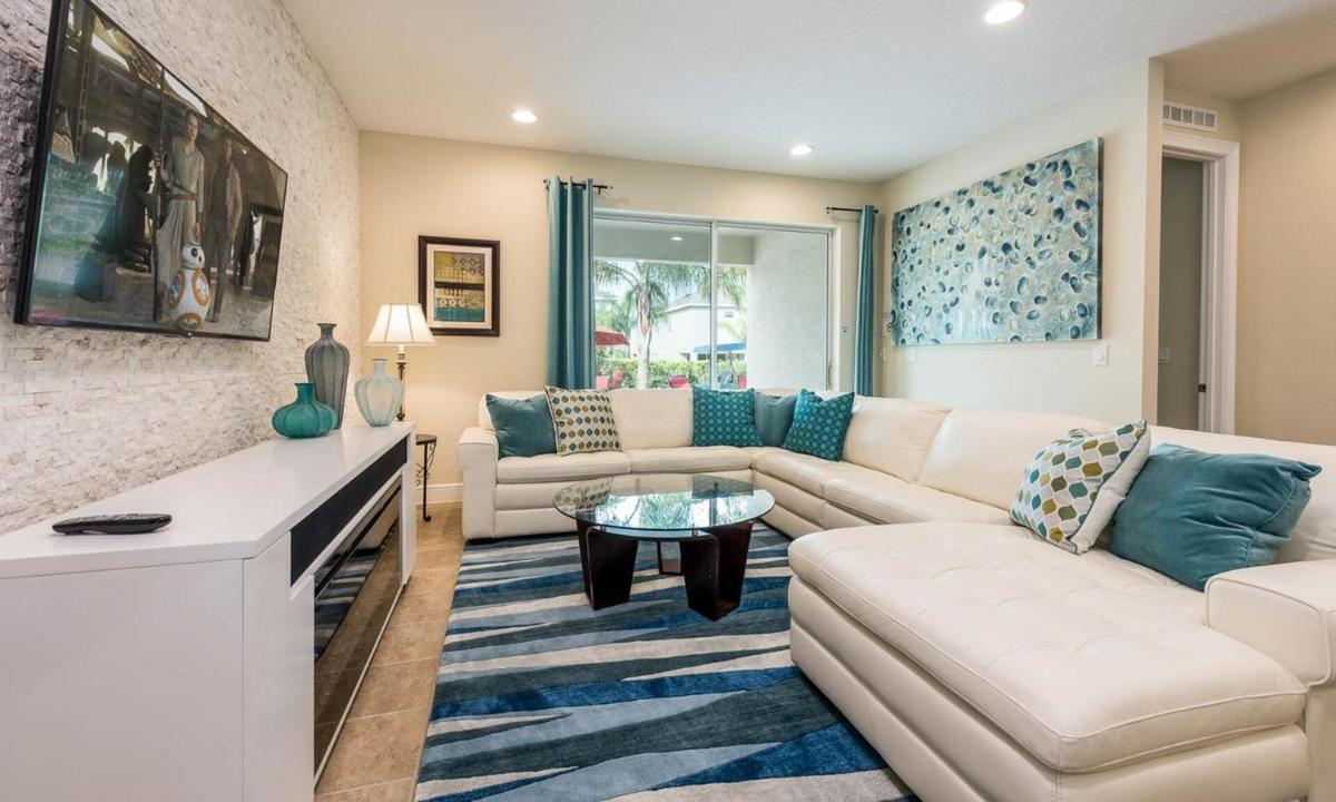 Luxury Private Villa with Large Pool on Encore Resort at Reunion Orlando Villa 4381 - image 6