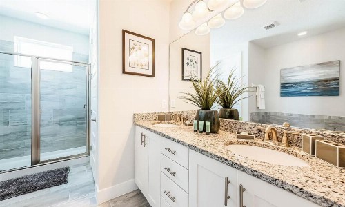 Rent Your Own Orlando Villa with Large Private Pool on Encore Resort at Reunion Orlando Villa 4373 - image 11